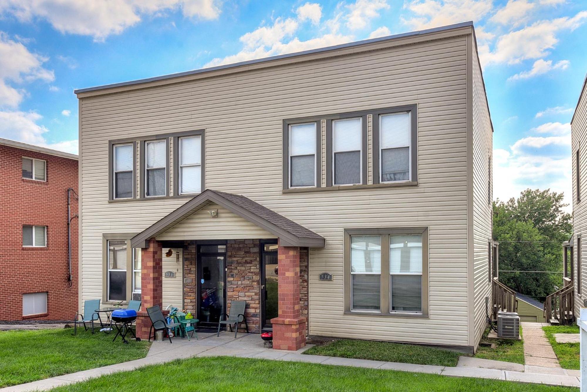 Modern Midtown 1B Apartment King Bed And Smart Tvs Omaha Eksteriør billede